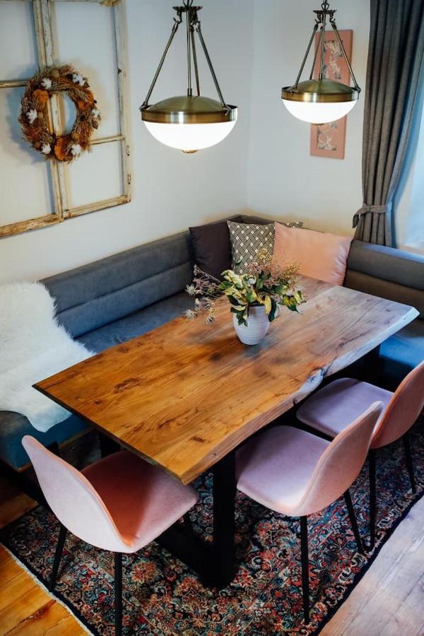 באד אאוסי Apartment Aussee- Beletage Salzherrenhof- Kueche, Wlan, Netflix מראה חיצוני תמונה