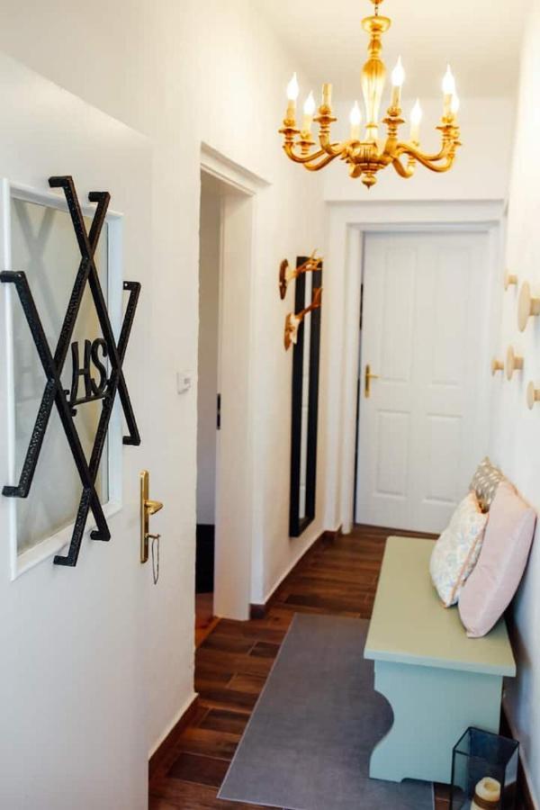 באד אאוסי Apartment Aussee- Beletage Salzherrenhof- Kueche, Wlan, Netflix מראה חיצוני תמונה